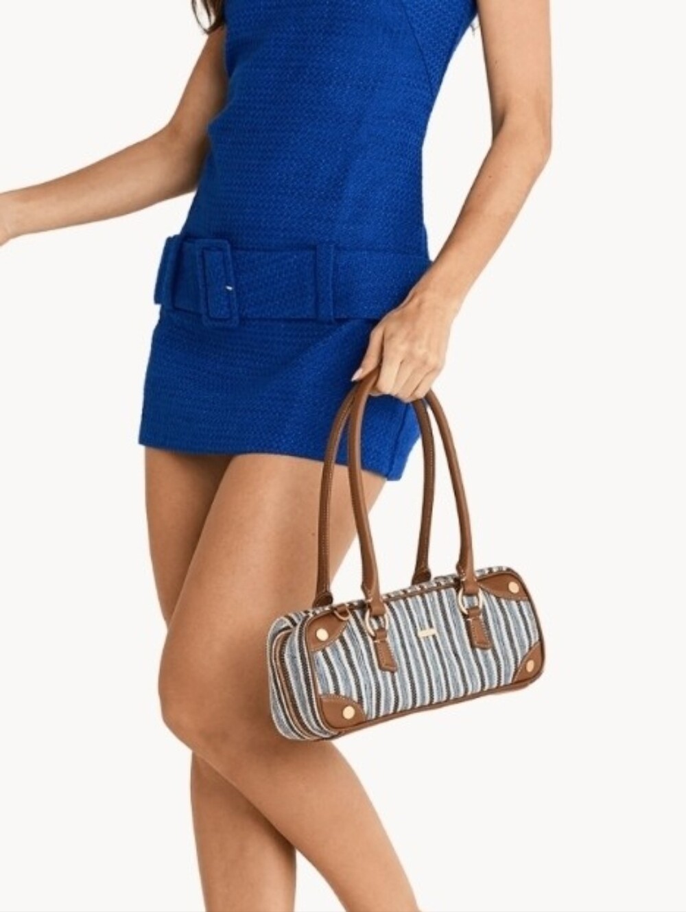 Hammitt SM Meredith Shoulder Bag - Picture 4 of 7